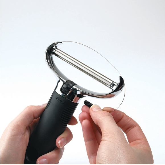 🧀OXO Good Grips Wire Cheese Slicer🧀 has ability to replace wire - Picture 4 of 13